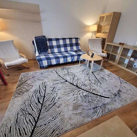 Family Friendly With Kids Room, Quiet And Peaceful Bukarest Exterior foto