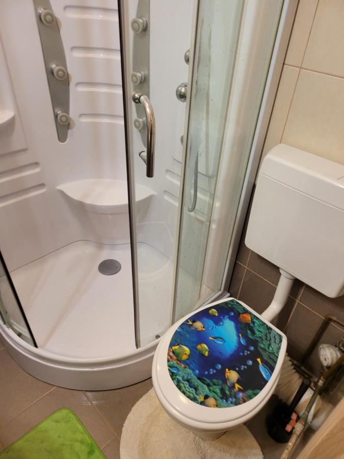 Family Friendly With Kids Room, Quiet And Peaceful Bukarest Exterior foto