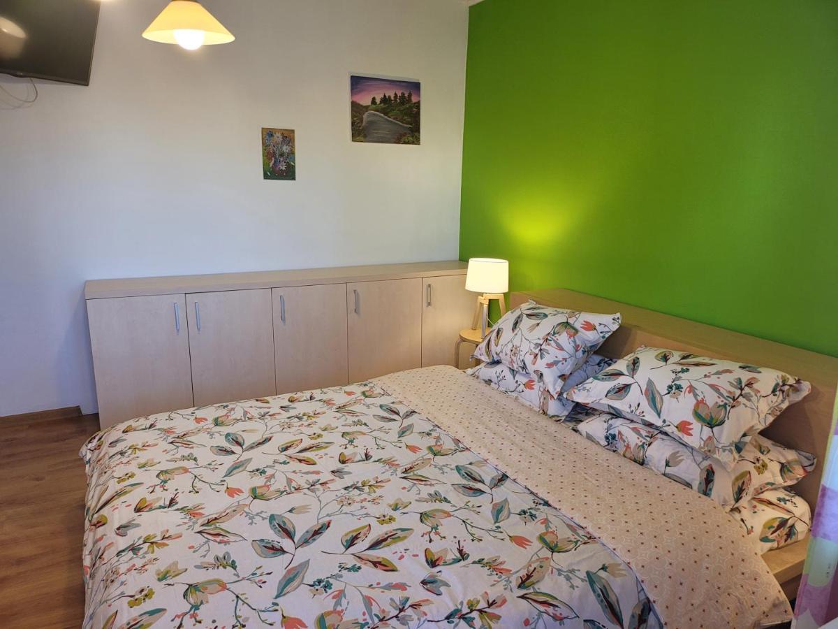 Family Friendly With Kids Room, Quiet And Peaceful Bukarest Exterior foto