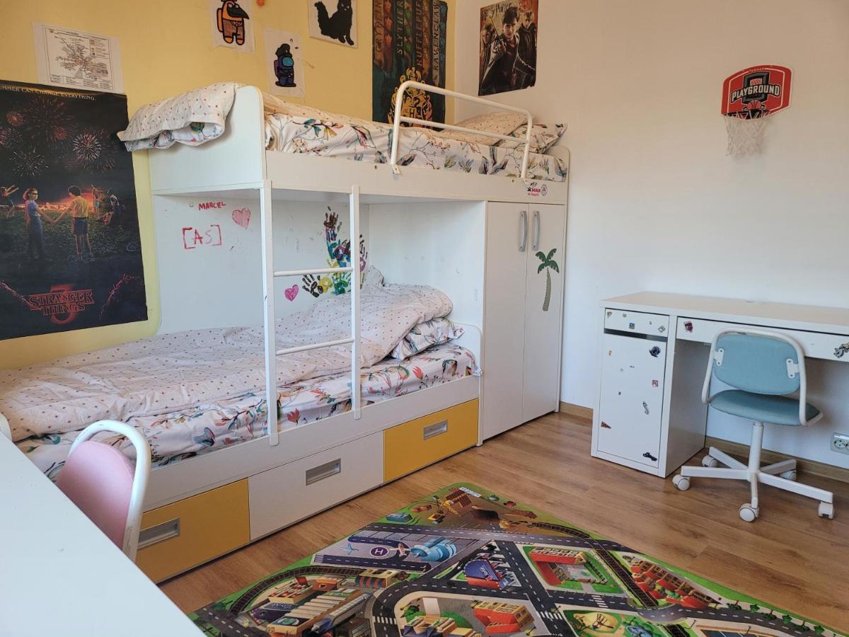 Family Friendly With Kids Room, Quiet And Peaceful Bukarest Exterior foto